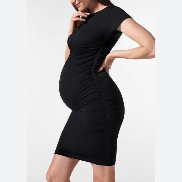 Blanqi Everyday Maternity Crewneck Mini Dress Cap Sleeve Ruched Bodycon M L - Picture 1 of 6